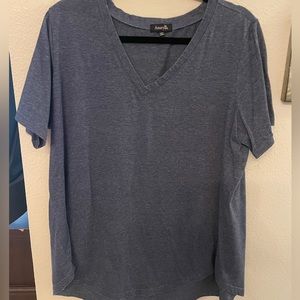 Set of 4 Amaryllis v-neck tees for $15! Great steal!